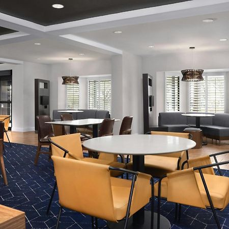 Courtyard By Marriott Orlando East/Ucf Area Hotel Alafaya Buitenkant foto