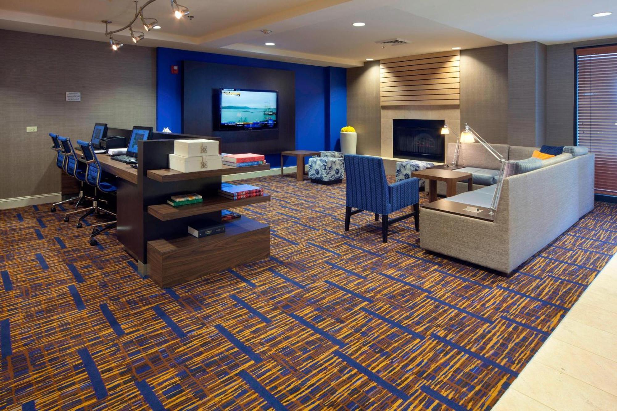 Courtyard By Marriott Orlando East/Ucf Area Hotel Alafaya Buitenkant foto